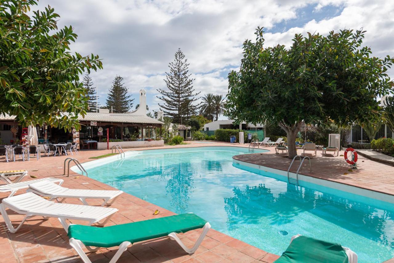 Modern Bungalow Dragon Club II Villa San Bartolomé Ngoại thất bức ảnh